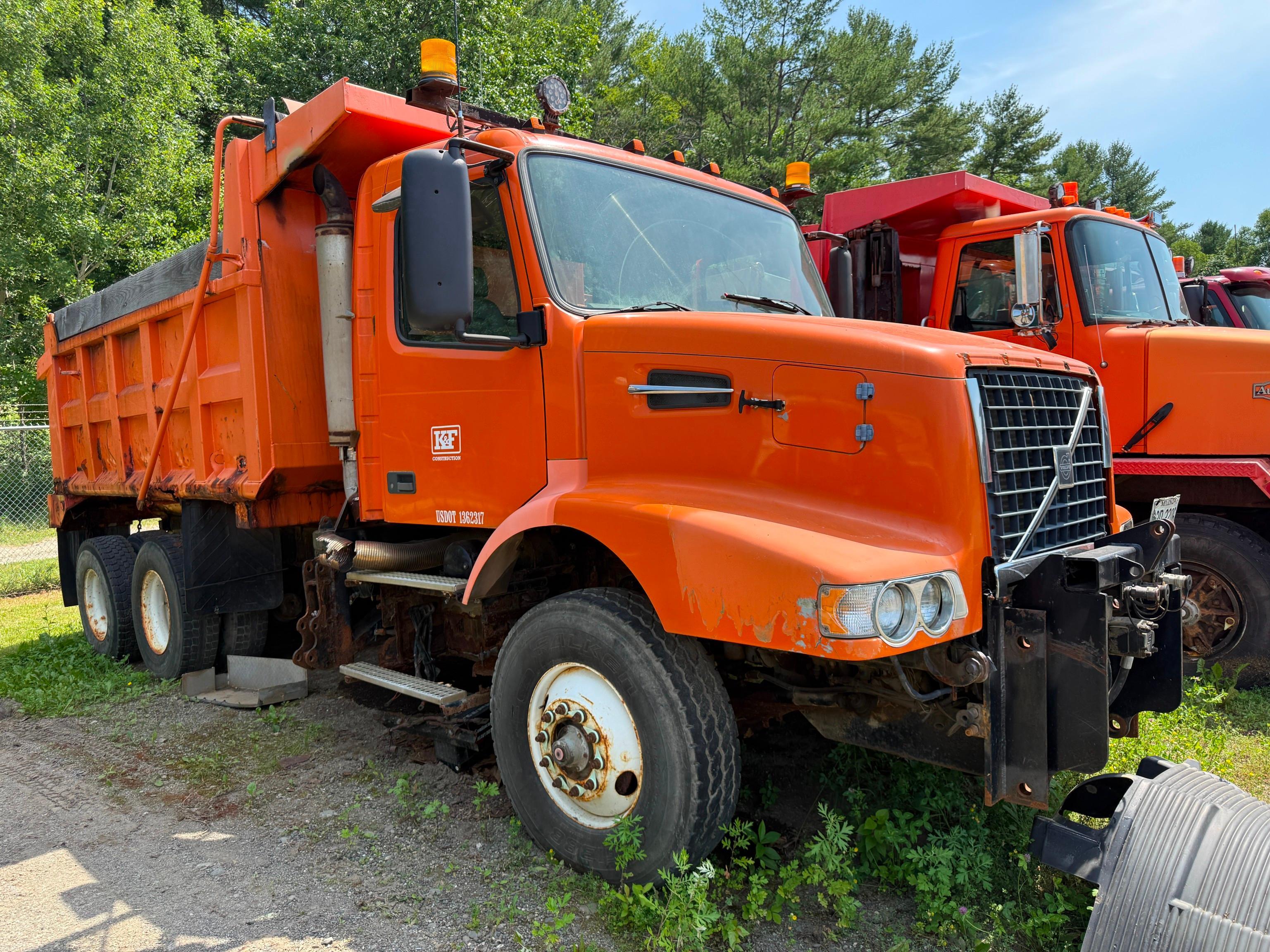 2002 Volvo VHD