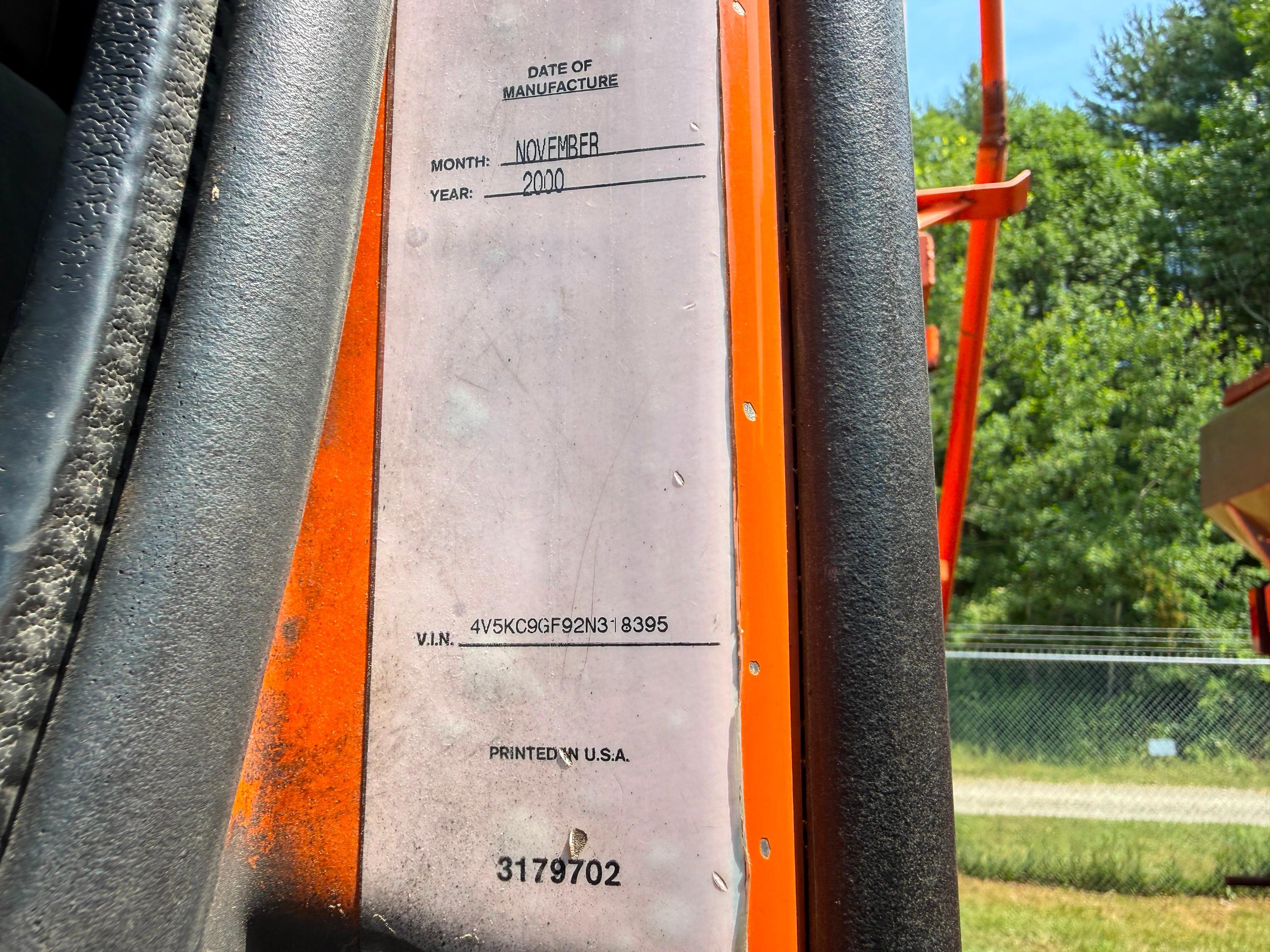 2002 Volvo VHD