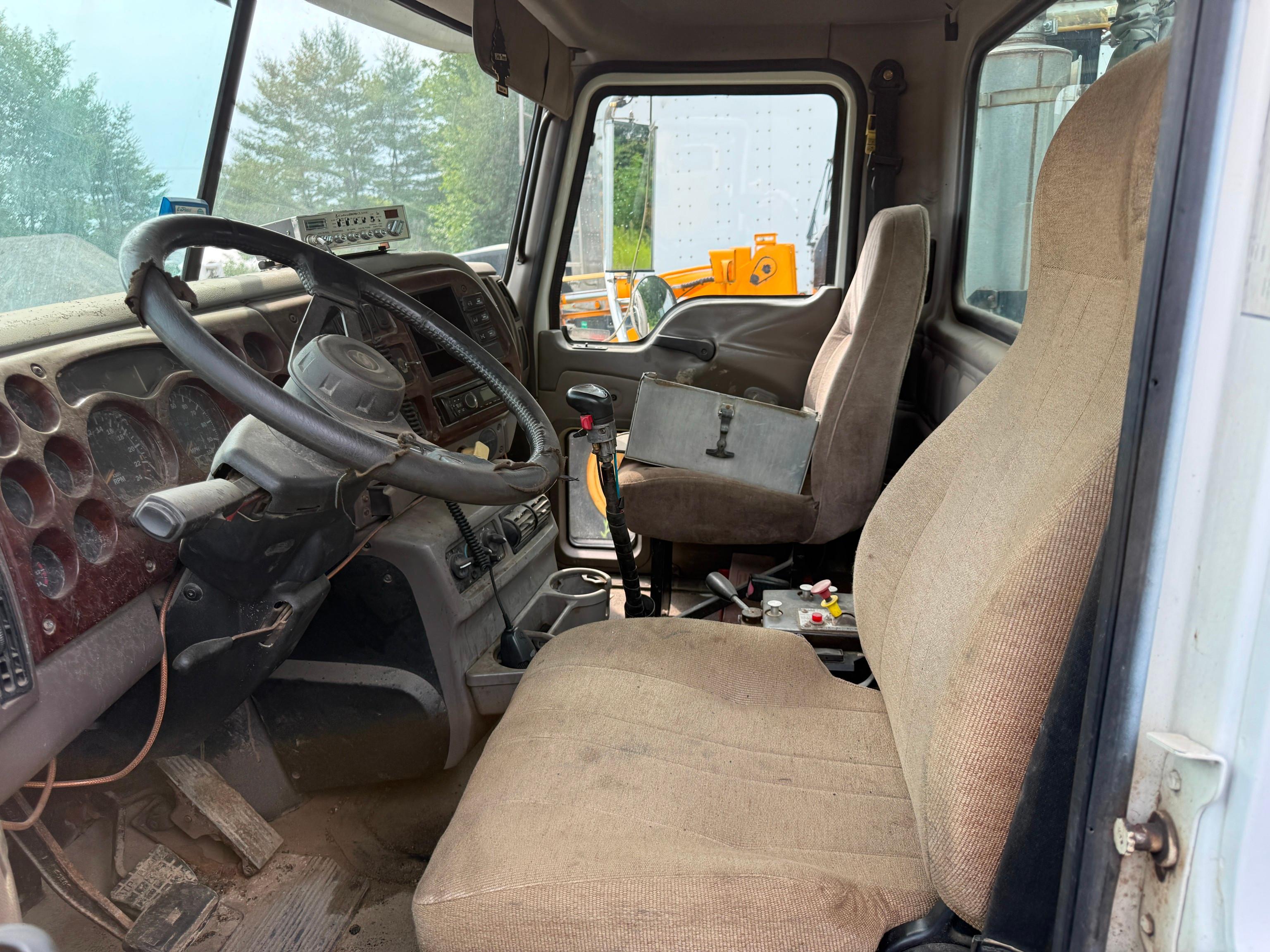 2006 Mack CHN613