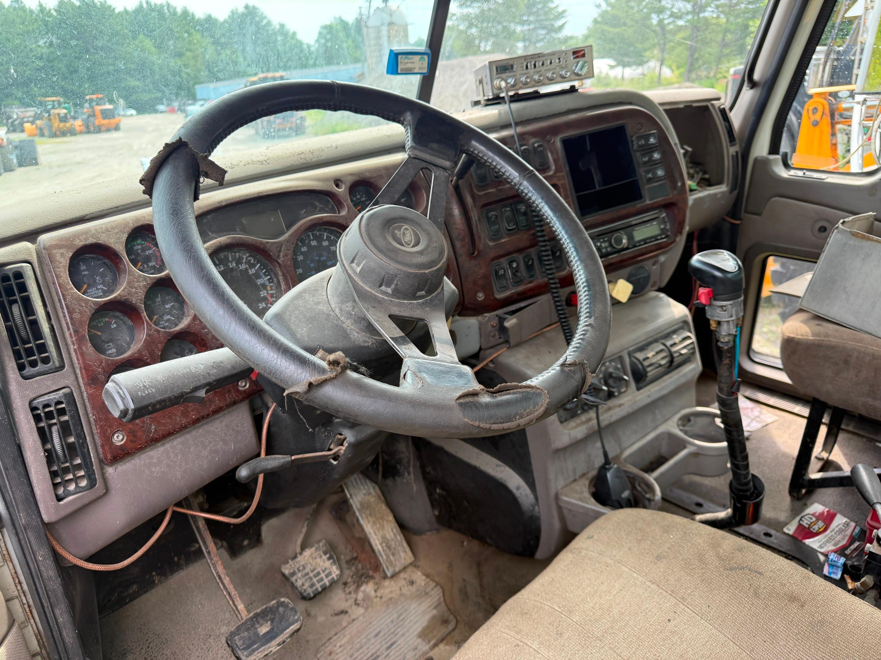 2006 Mack CHN613
