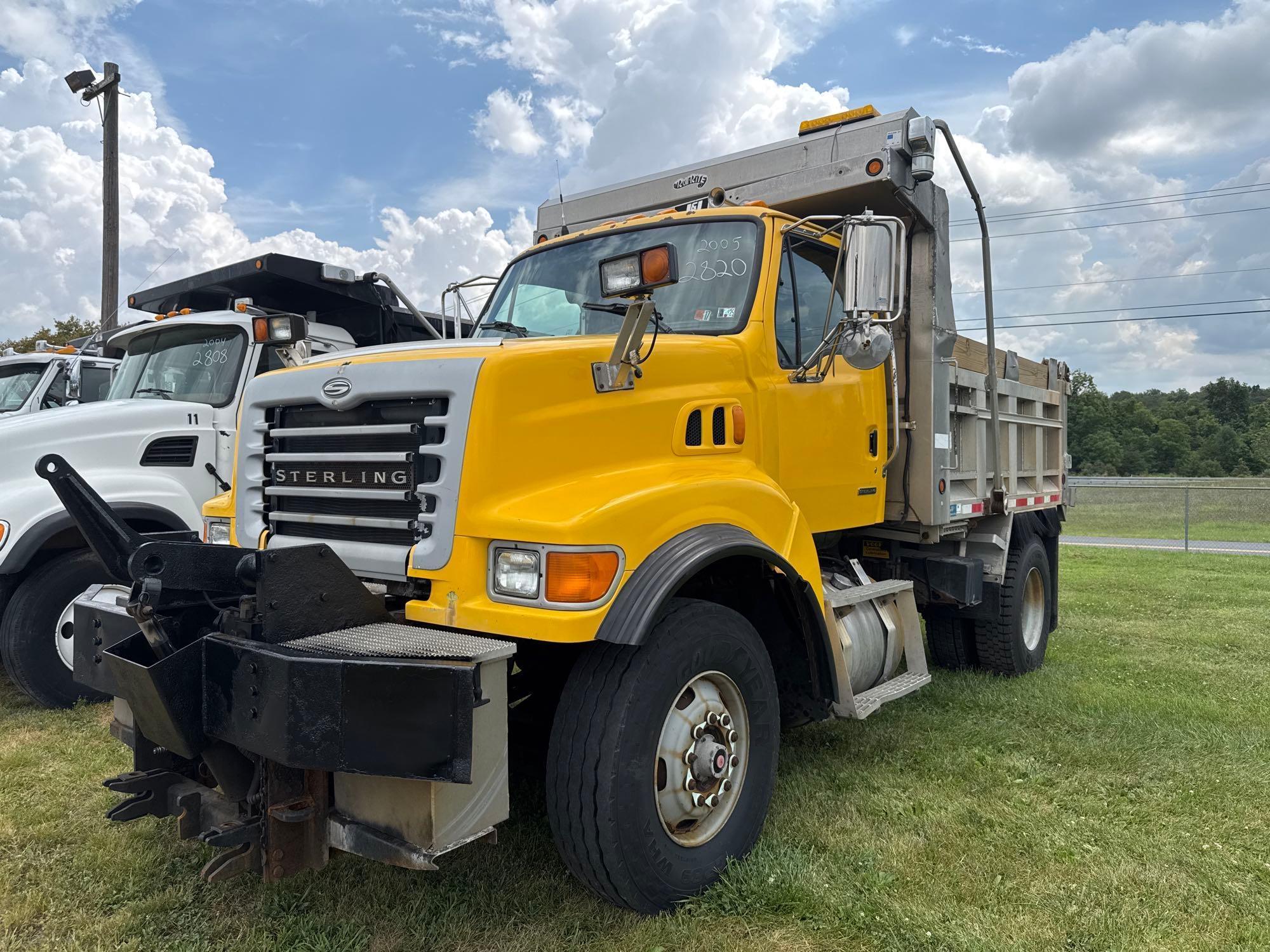 Photo of a 2005 Sterling 4700SF