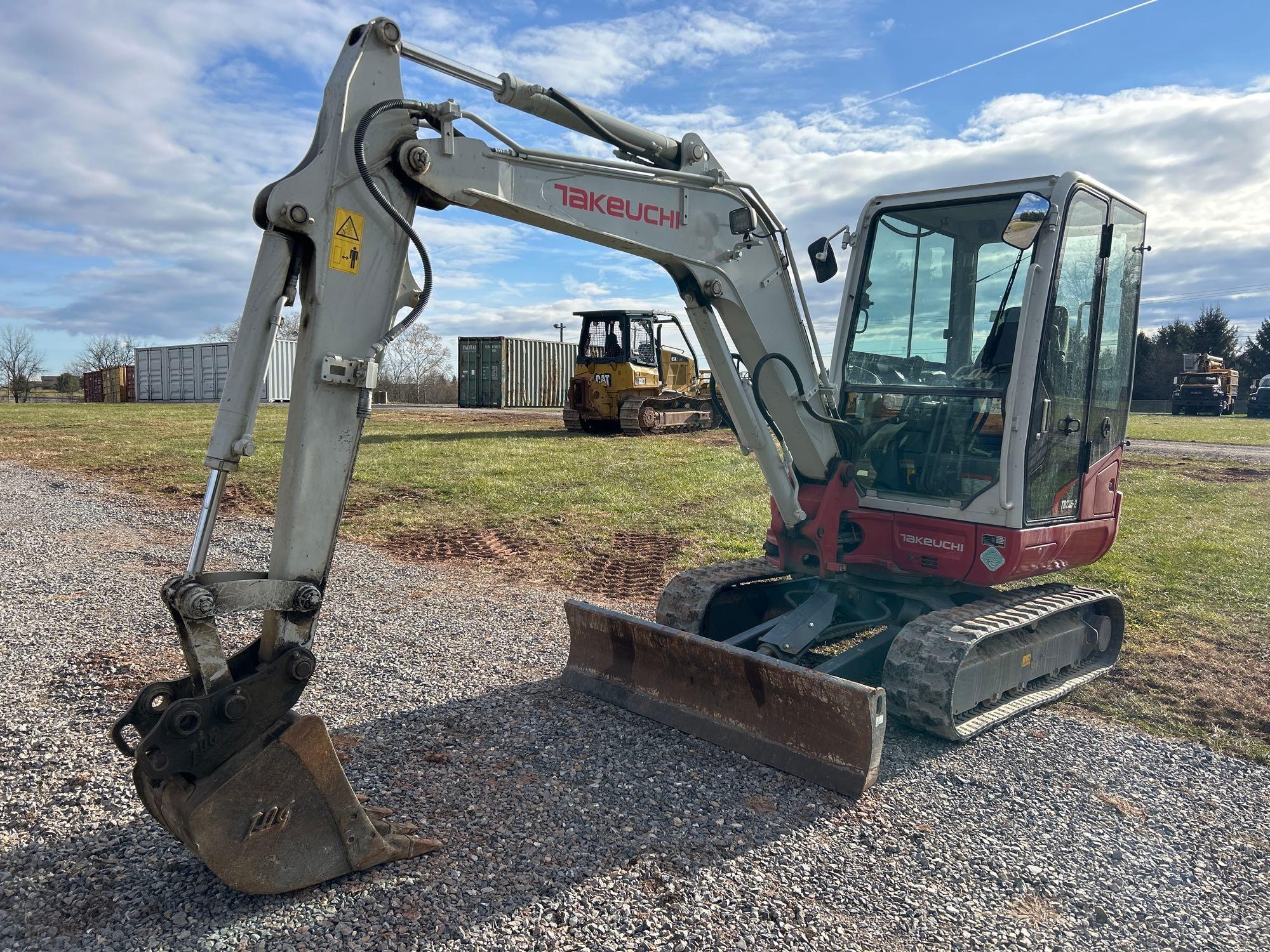2020 Takeuchi TB235