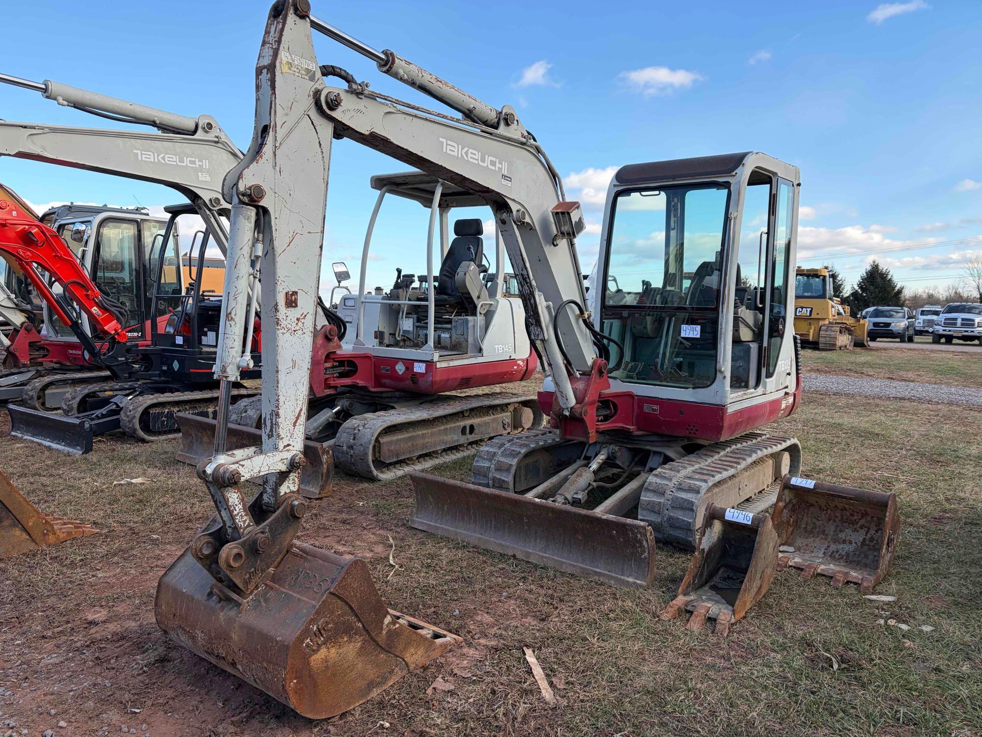 2005 Takeuchi TB-135