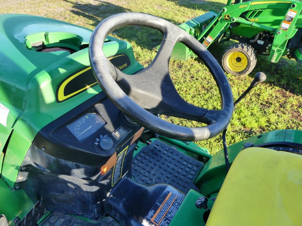 2005 John Deere 4110