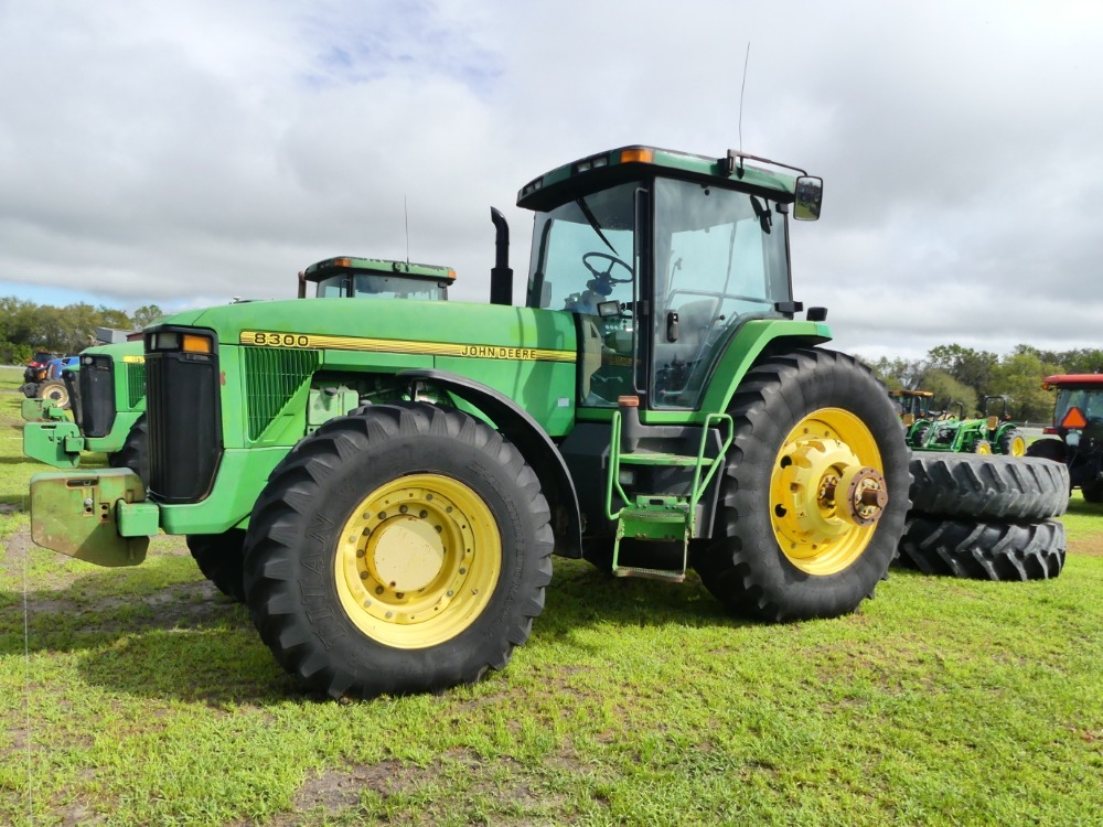 1994 John Deere 8300