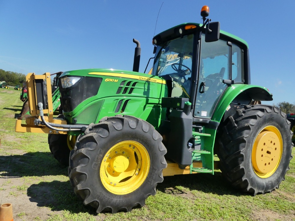 2019 John Deere 6130M