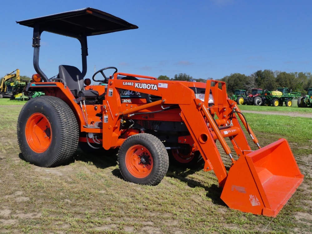 2001 Kubota L3010