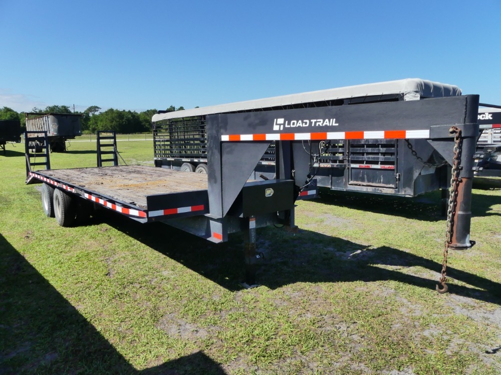 1997 Load Trail 8'x20' Gooseneck Trailer