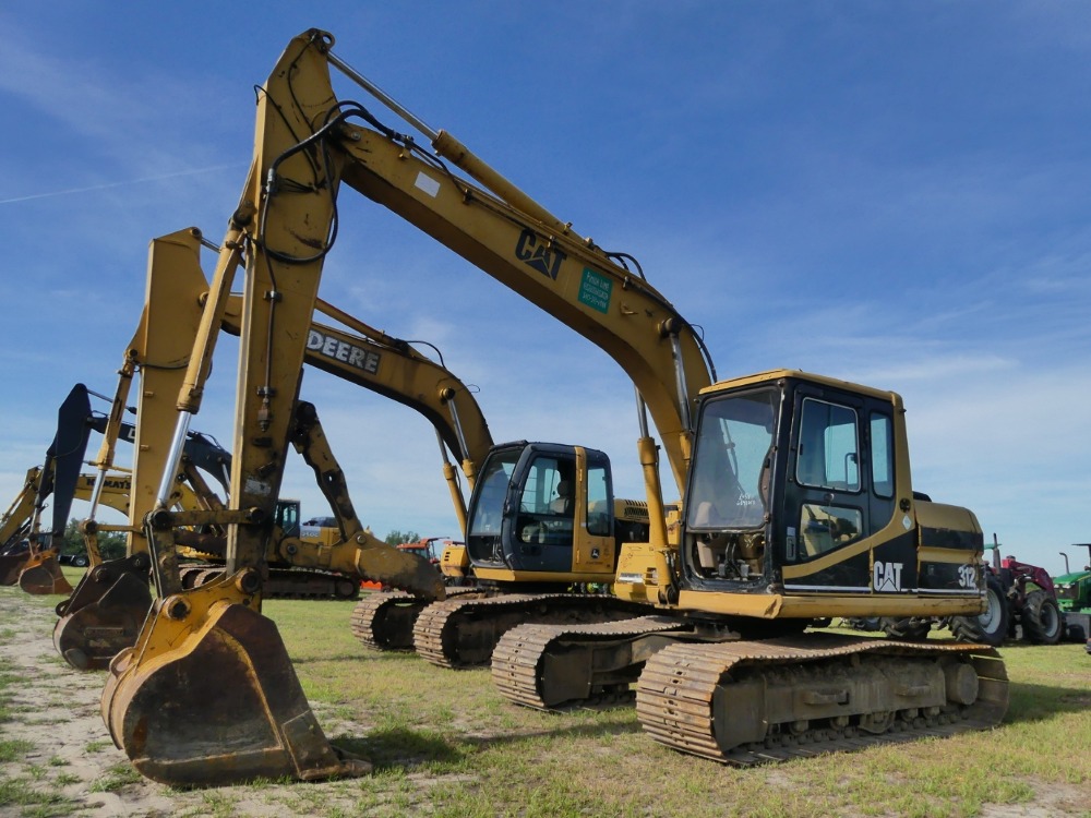 Photo of a 1995 Caterpillar 312